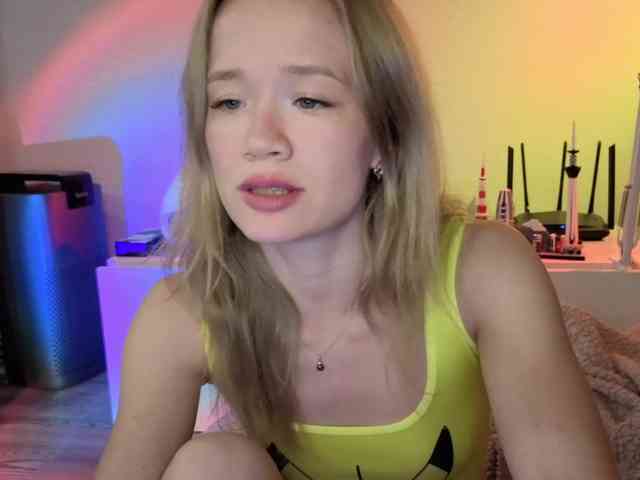 alicecutey webcam