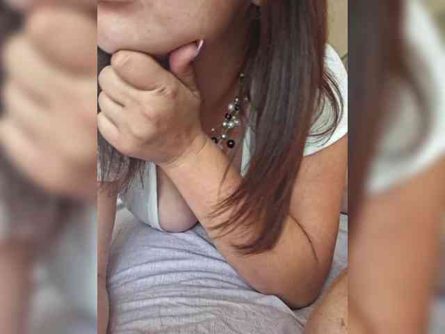 WILD69AAA webcam