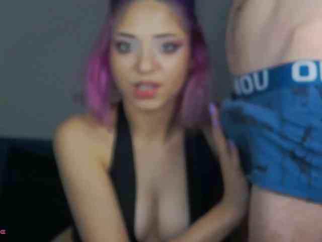 dahliacruzzz21 webcam