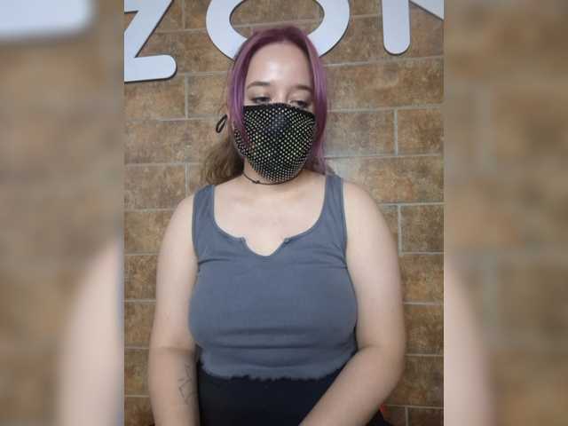 eridaamorous-1 live cam on BongaCams