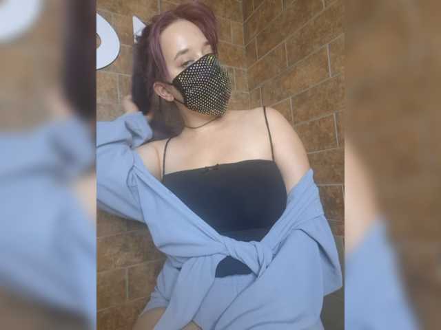 eridaamorous-1 live cam on BongaCams