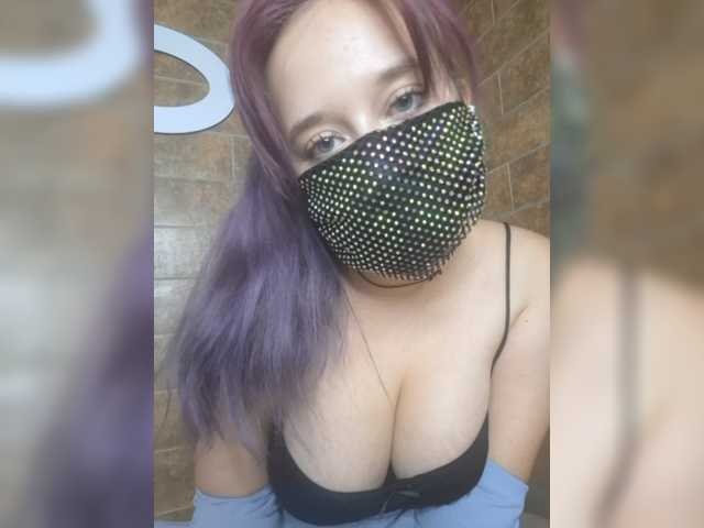 eridaamorous-1 Live-Cam auf BongaCams