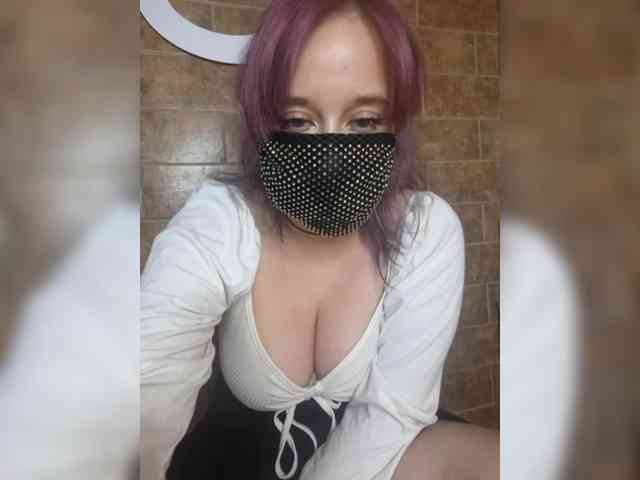 EridaAmorous-1 webcam