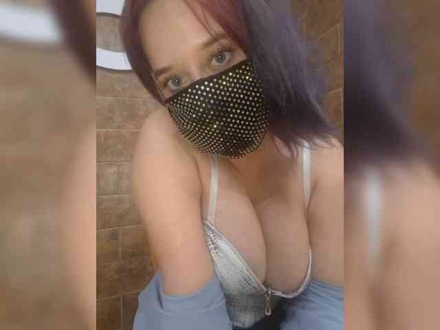 EridaAmorous-1 webcam