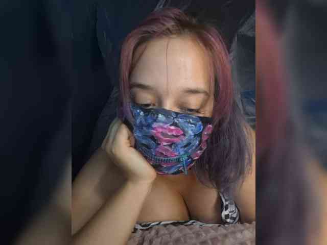 EridaAmorous-1 webcam