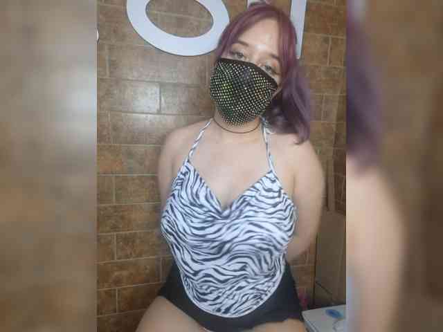 EridaAmorous-1 webcam