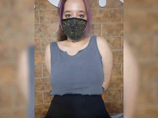 EridaAmorous-1 webcam