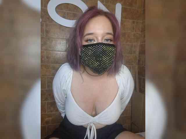 EridaAmorous-1 webcam