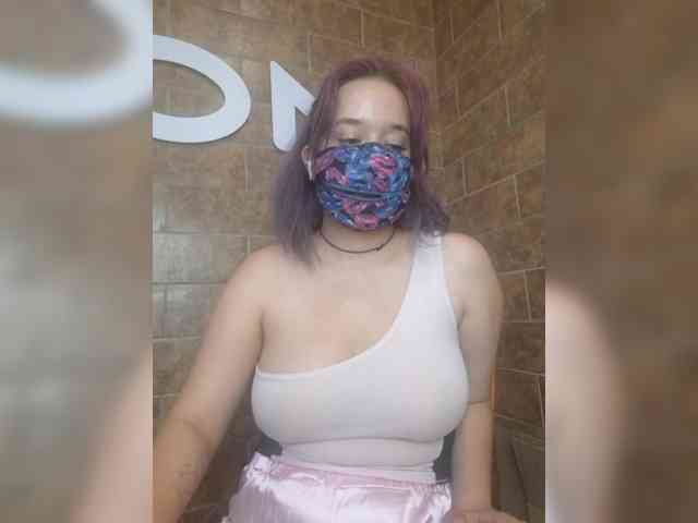 EridaAmorous-1 webcam
