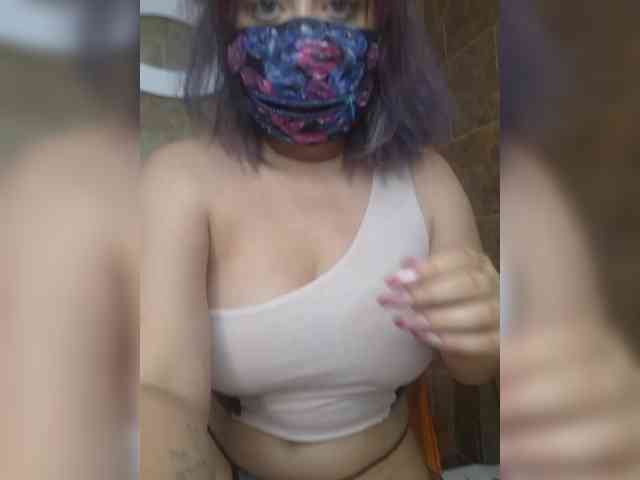 EridaAmorous-1 webcam