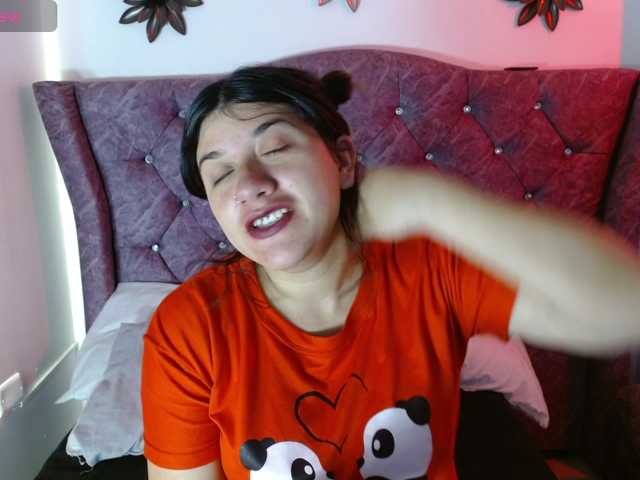 Pandy88 live cam on BongaCams