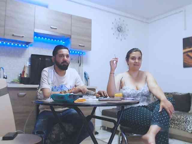Rebeca-Armand webcam