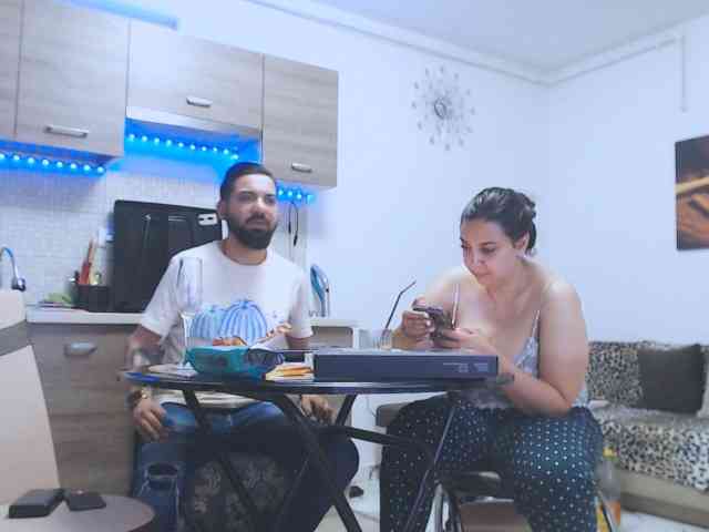 Rebeca-Armand webcam