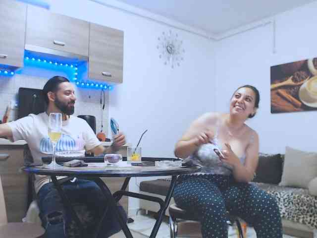 Rebeca-Armand webcam