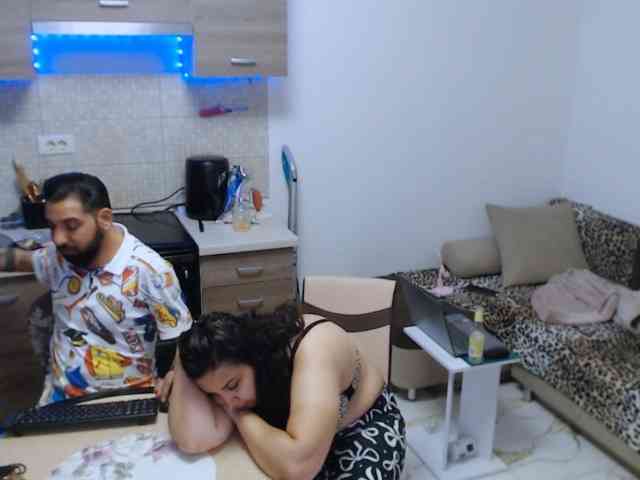 Rebeca-Armand webcam