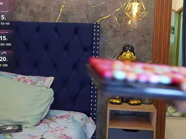 CheatingNeighborr live cam on BongaCams