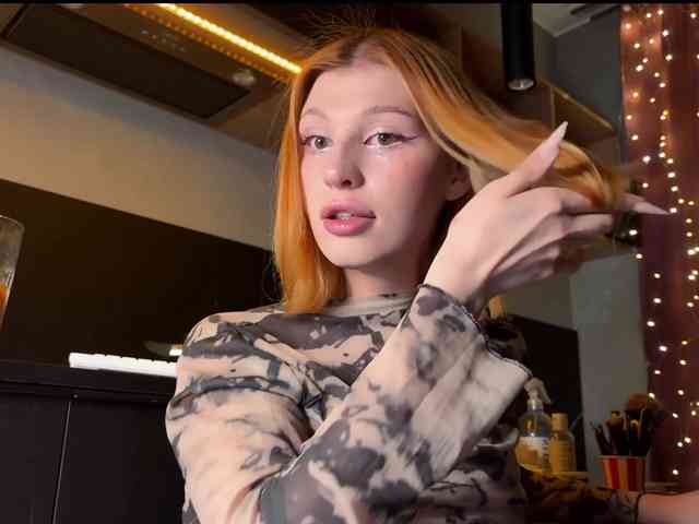 madamcringe Live Webcam on BongaCams