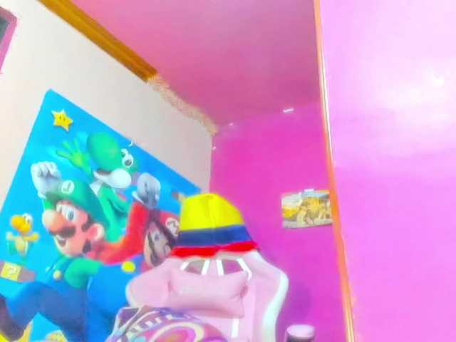 BARBYCHOCOLAT live cam on UnifiedCams