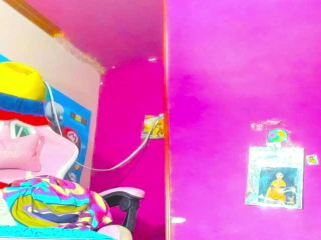BARBYCHOCOLAT live cam on BongaCams