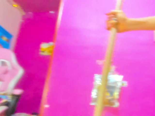 BARBYCHOCOLAT live cam on BongaCams
