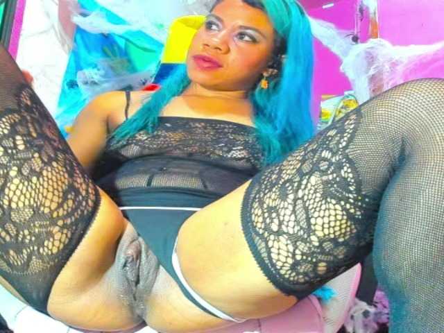 BARBYCHOCOLAT live cam on BongaCams