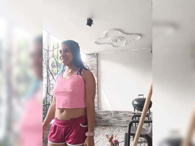 BARBYCHOCOLAT live cam on BongaCams