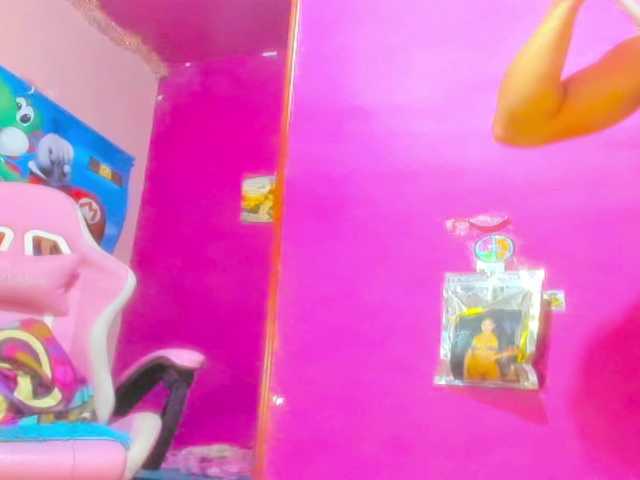 BARBYCHOCOLAT live cam on BongaCams