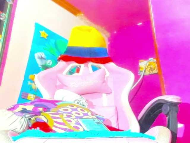BARBYCHOCOLAT live cam on BongaCams