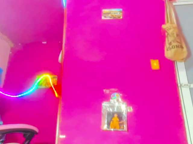 BARBYCHOCOLAT live cam on BongaCams