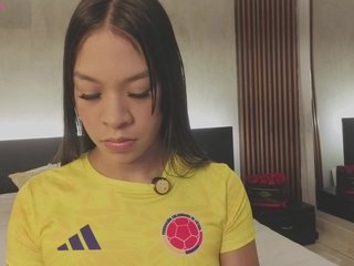 kimhilton- Porn Show