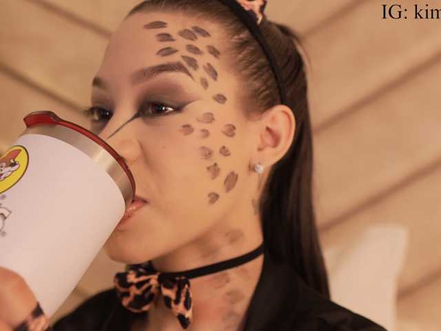 kimhilton- live cam on BongaCams