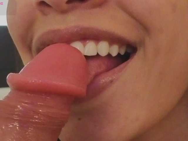 kimhilton- live cam on BongaCams