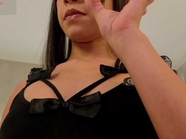 kimhilton- live cam on BongaCams
