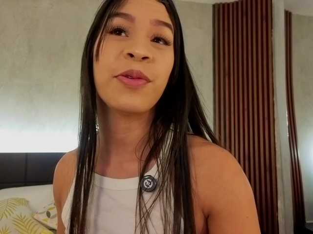 kimhilton- live cam on BongaCams