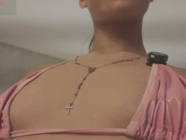 kimhilton- live cam on BongaCams