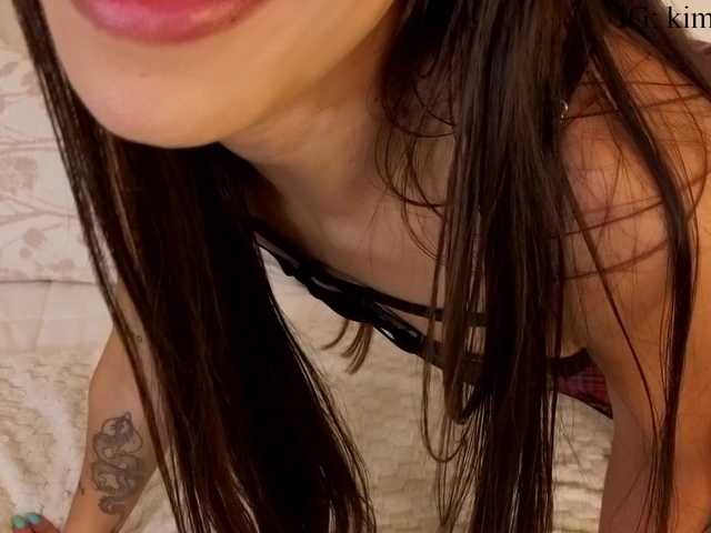 kimhilton-