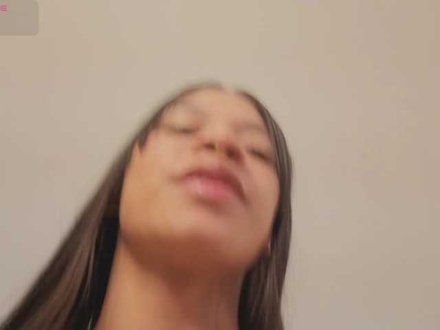 kimhilton- live cam on BongaCams