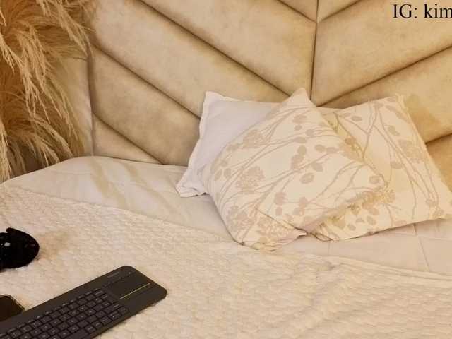 kimhilton- live cam on BongaCams