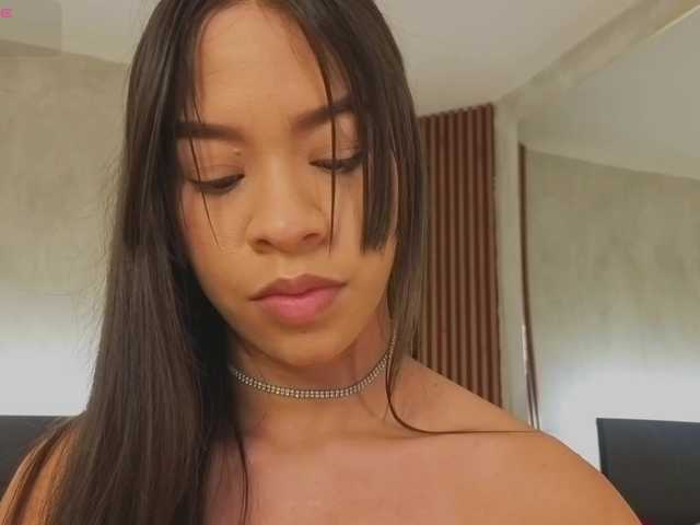kimhilton- live cam on BongaCams