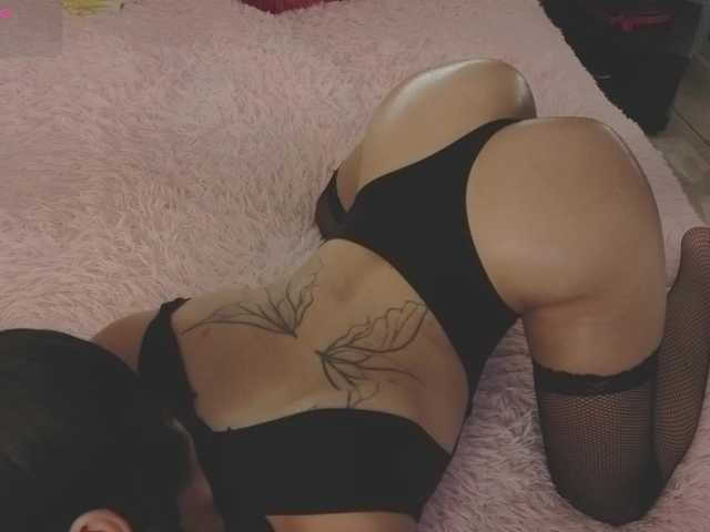 kimhilton- live cam on BongaCams