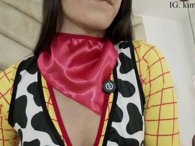 kimhilton-