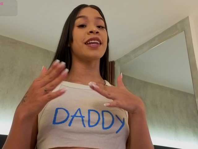kimhilton- live webcam show