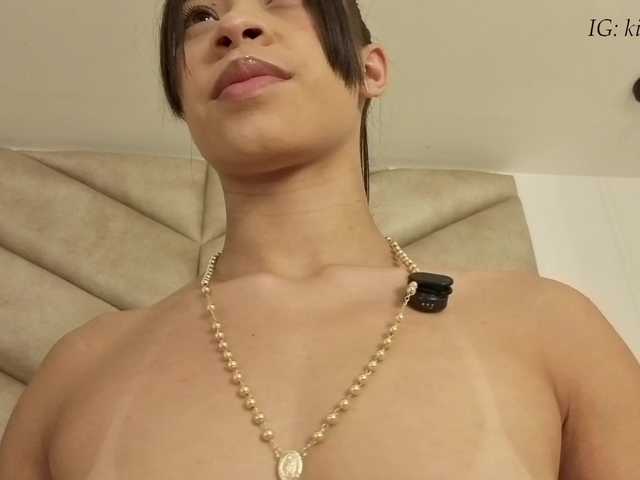 kimhilton- live cam on BongaCams