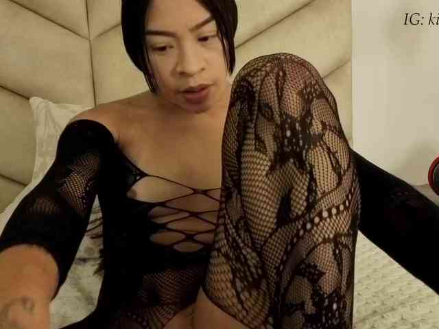 kimhilton- webcam
