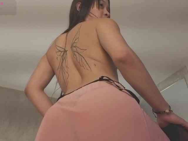 kimhilton- webcam
