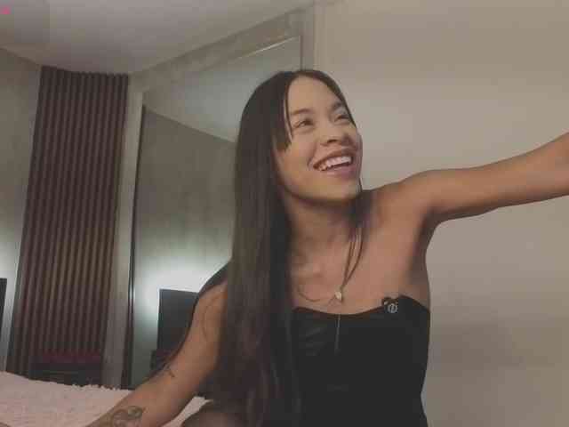 kimhilton-