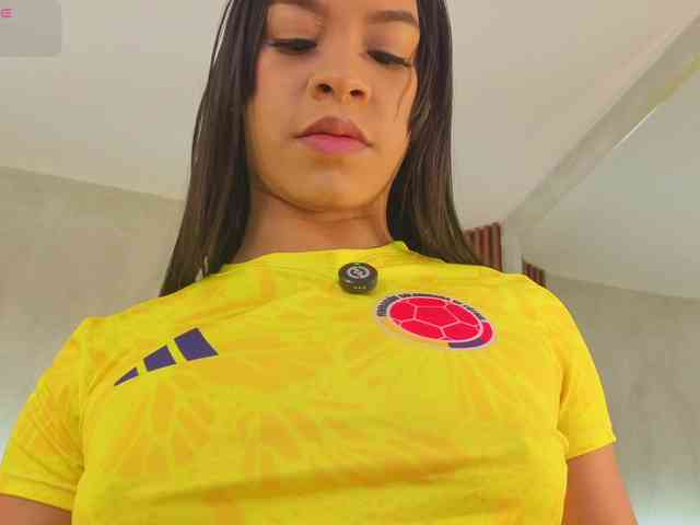 kimhilton- webcam