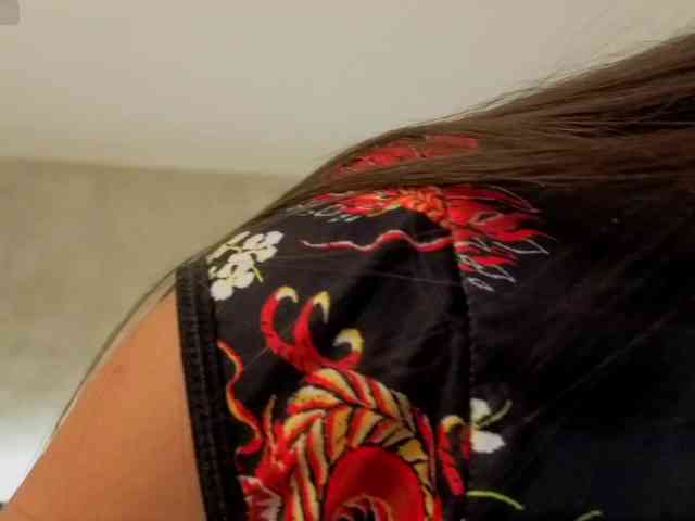 kimhilton- webcam