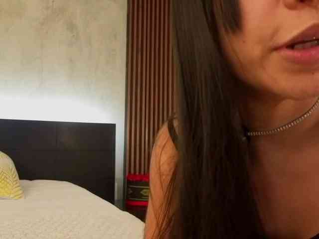 kimhilton- webcam