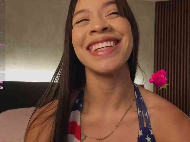 kimhilton- webcam